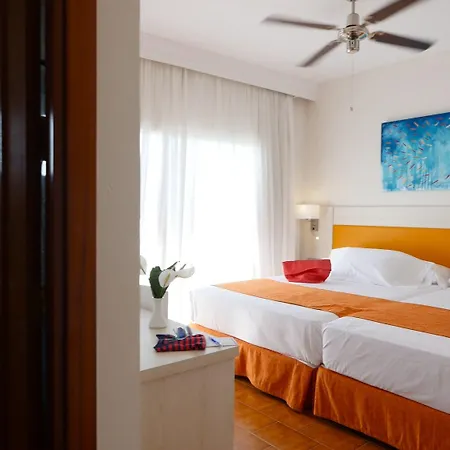 Diverhotel Dino Szálloda 3*